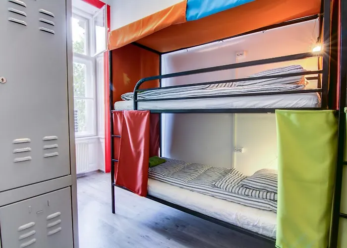 Pal\'S Mini Hostel